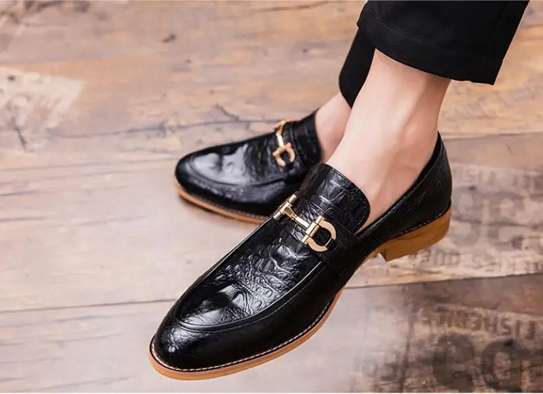 

Pointed Toe Mens Dress Shoes Genuine Leather Luxury loafers Wedding Shoes Men Flats Office wedding party Formal Shoes size 38-46