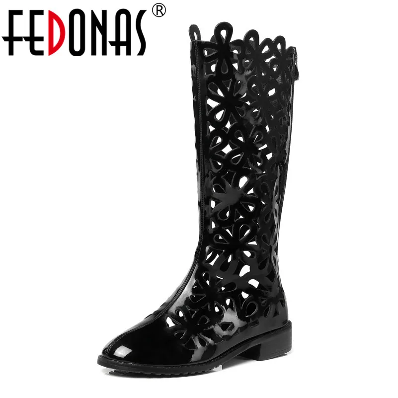 FEDONAS/Брендовые женские черные летние сапоги на низком каблуке модные высокие