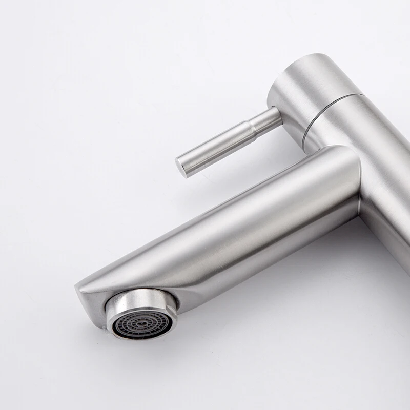 Смеситель для раковины из нержавеющей стали ванной комнаты установленный на