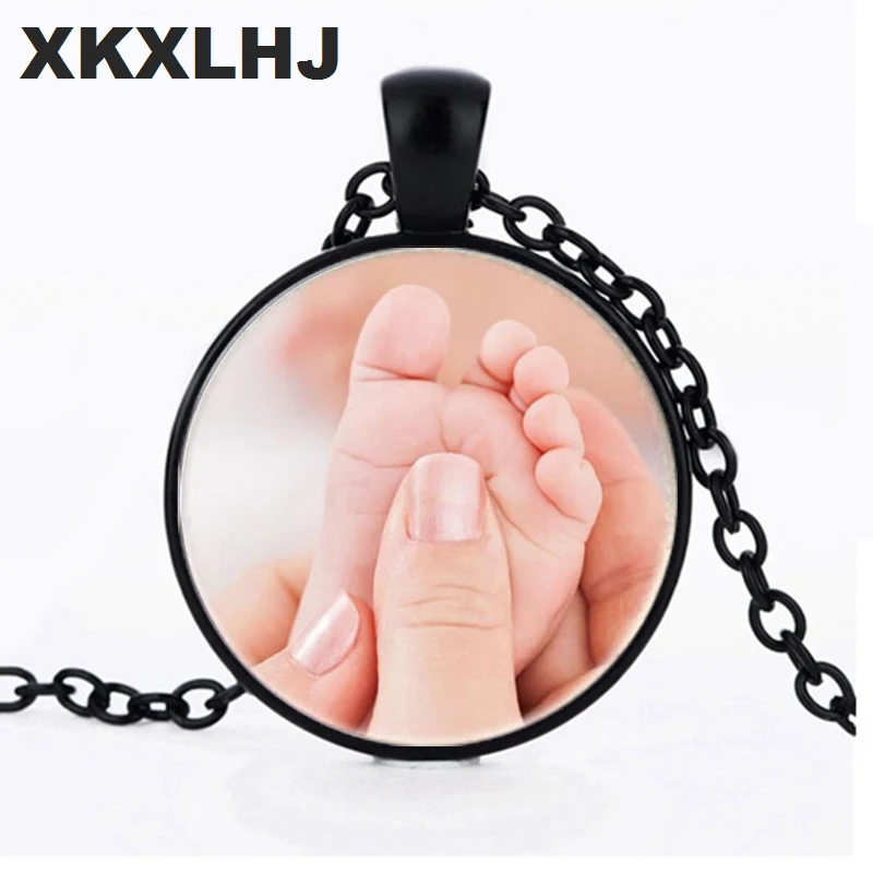 

XKXLHJ Mom's Baby Little Angel Parent-child Necklace Cute Baby Foot Feet Photo Crystal Glass Cabochon Necklace Love Gift Jewelry