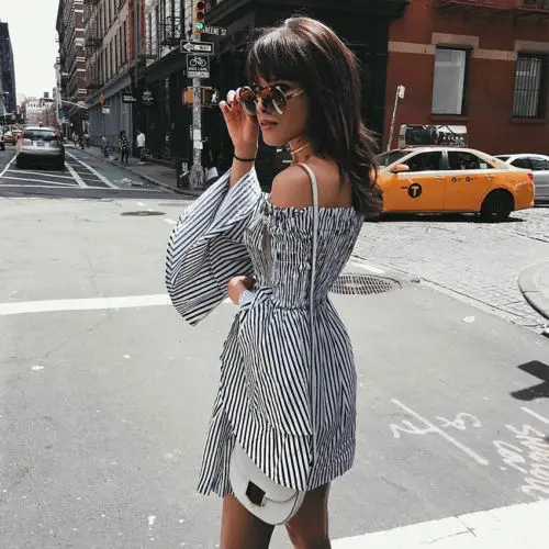 2017 горячие новые женщин с открытыми плечами Striped Ruffled сарафан вечерние летние