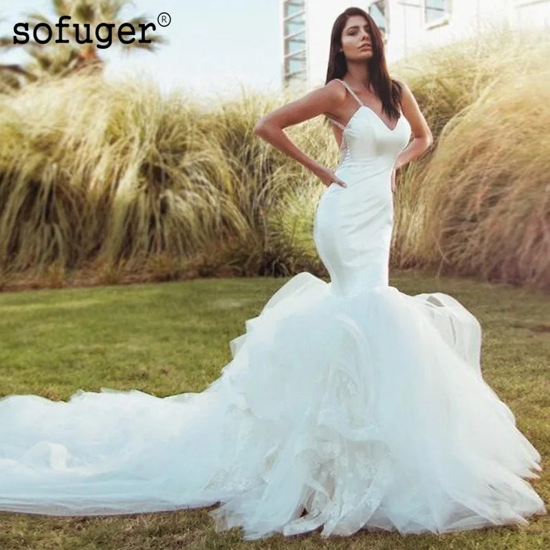 

Mermaid Sweetheart Spaghetti Lace Appliques Tiered Backless Vestidos de Noivas Court Train Wedding Bridal Dress