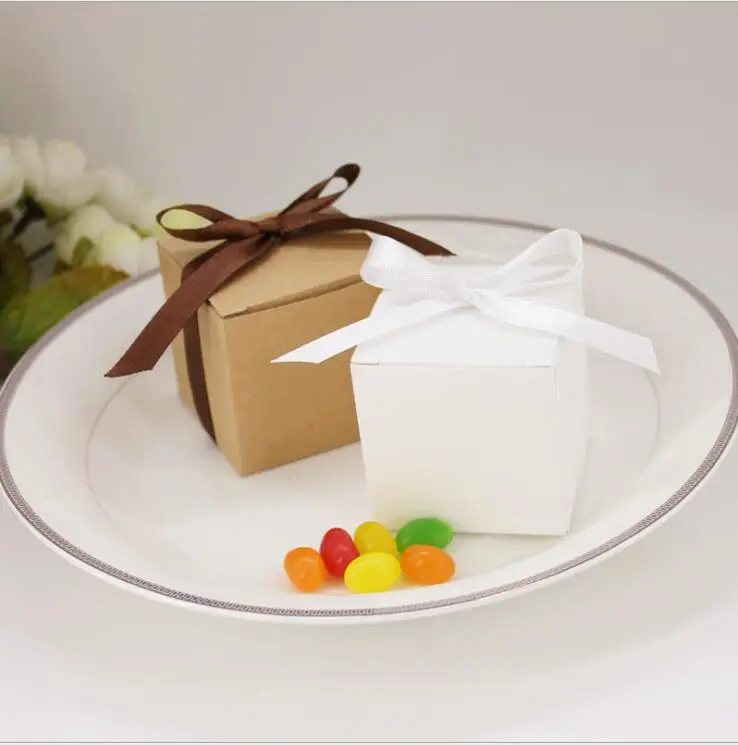 with ribbon 20 шт маленькие бумажные подарочные коробки крафт коробка конфет белый подарочная упаковка для свадьбы День рождения Декор шоколада коробка для печенья с веревкой - Цвет: with ribbon