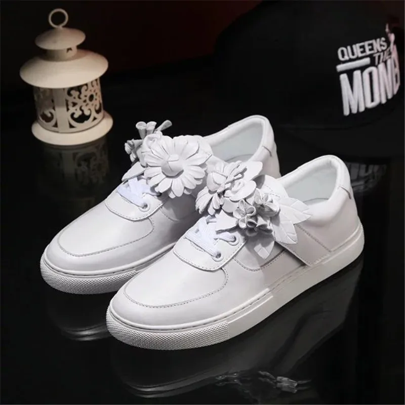 Цветочные кроссовки для женщин Повседневная обувь Цвет белый Zapatillas Mujer тапочки
