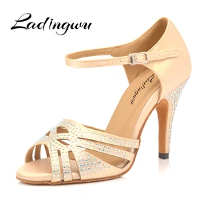 Ladingwuхит продаж, абрикосовая и серебристая атласная Женская обувь для латинских танцев Обувь для бальных танцев вечерние туфли для танцев на квадратном каблуке 10 см