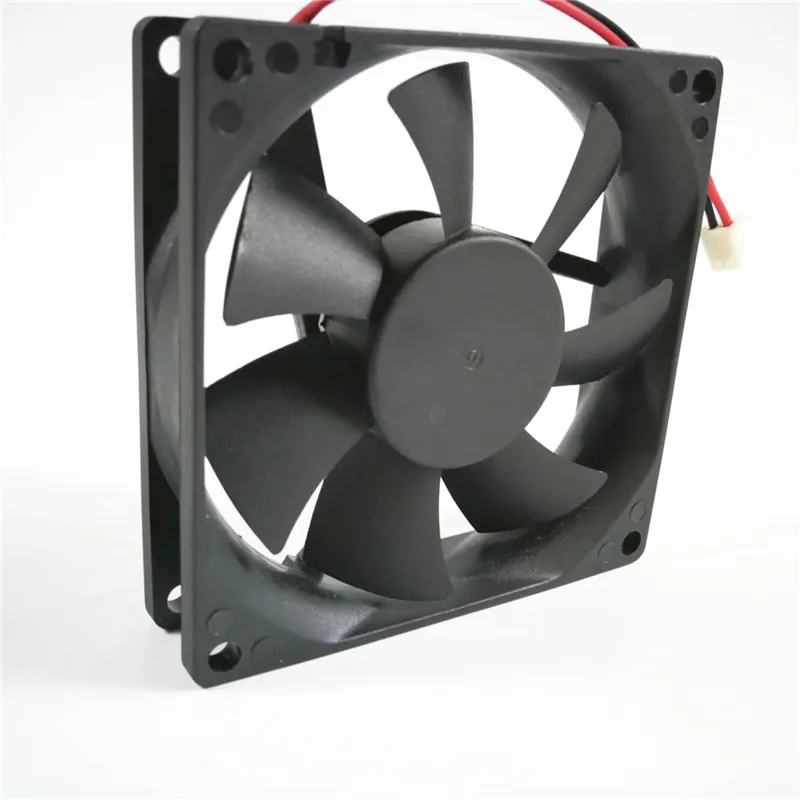 Вентилятор GUNCAIZHU 8 см 80x80x20 мм охлаждающий вентилятор master case 5 в 0 4a 2 Вт