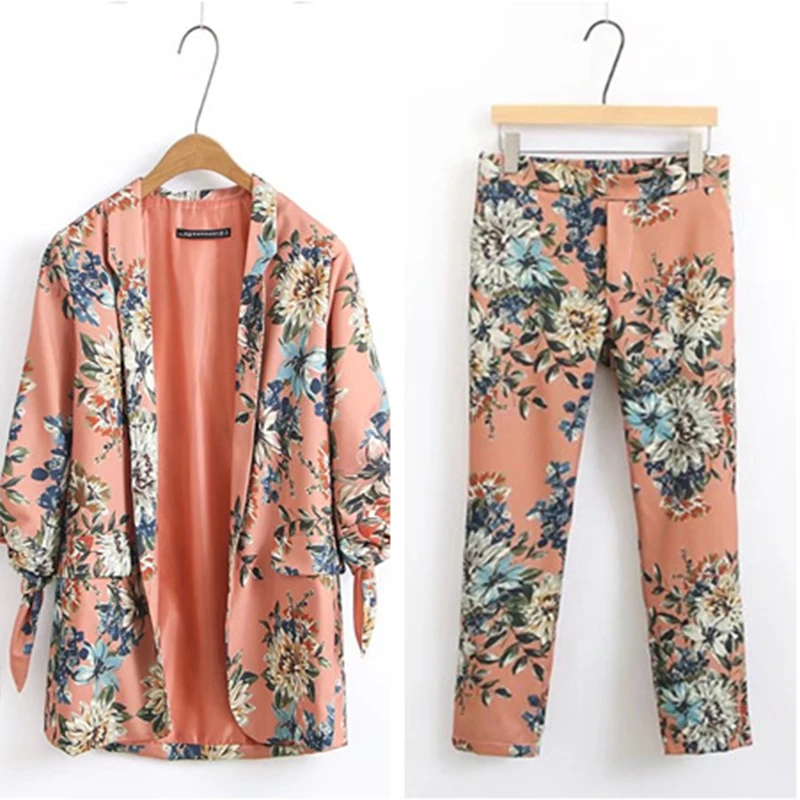 Костюм женский с брюками Новинка лета 2019 модный маленький костюм принтом и