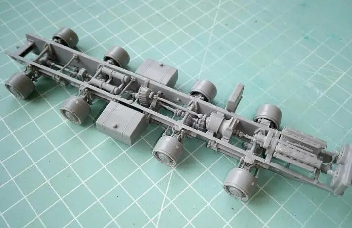 Разборные игрушечные наборы KingTair модель 1/72 года Советская/Русская версия
