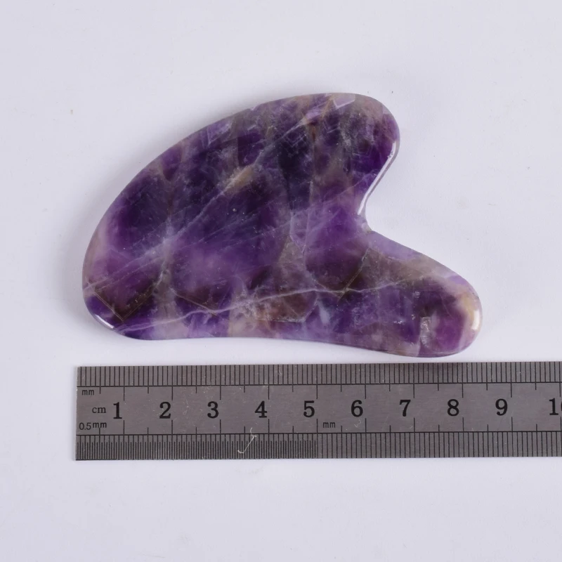 Массажный инструмент китайский традиционный для лица Gua Sha натуральный аметист
