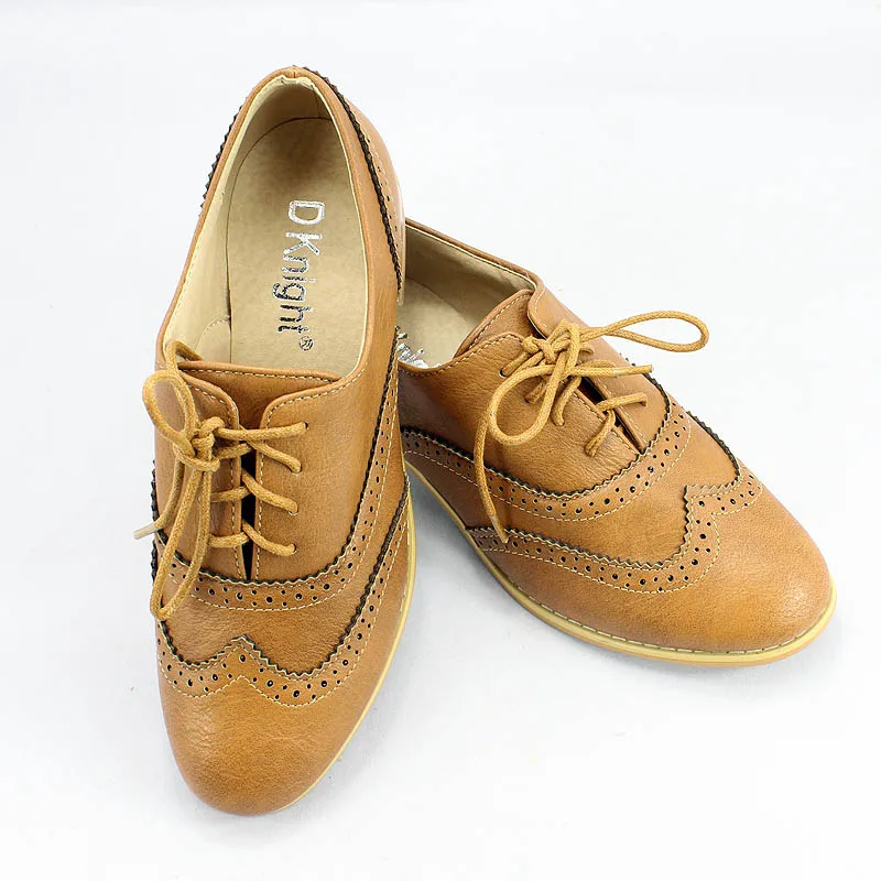 Новинка модные туфли оксфорды с круглым носком перфорацией типа броги для женщин
