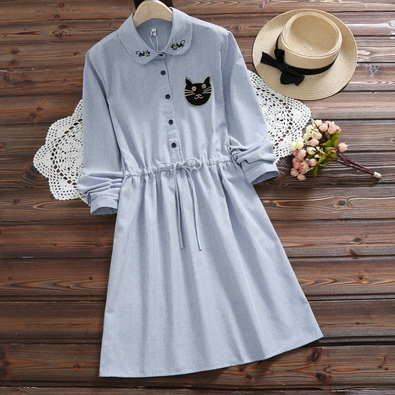 

2018 autumn vintage long sleeve striped dress new style embroidered cat dress
