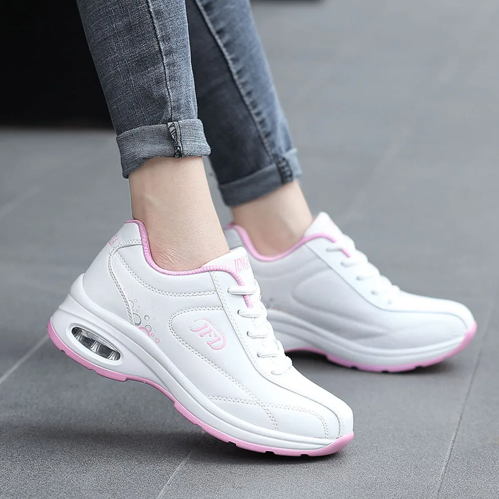 Женские кожаные кроссовки Perimedes на шнуровке Нескользящие легкие плоская подошва