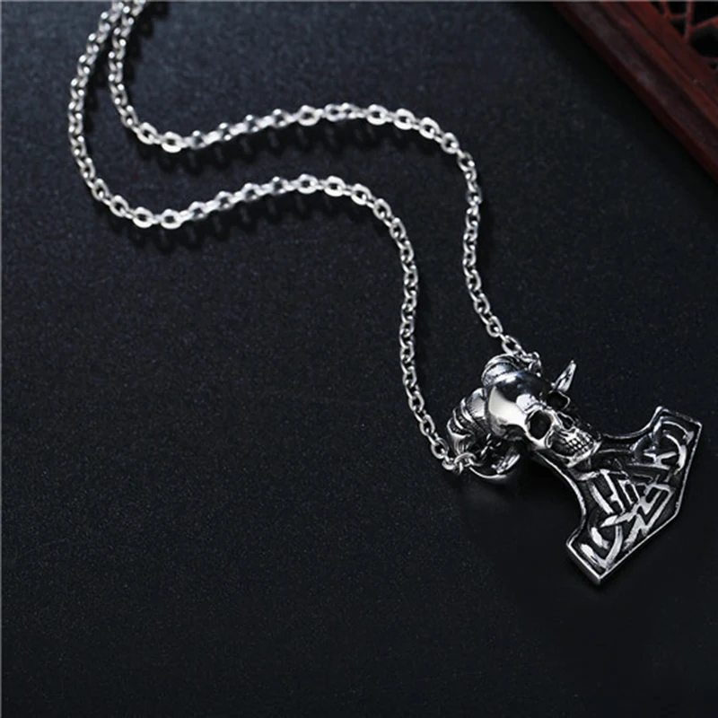 Античное серебряное ожерелье молоток с черепом Викинга бесплатная