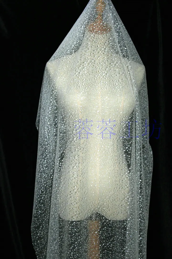 Белая сетчатая ткань в горошек расшитая блестками платье одежда для