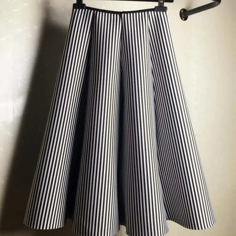 2019 Midi skirt black and white vertical striped Tutu A Cotton women's spring | Женская одежда