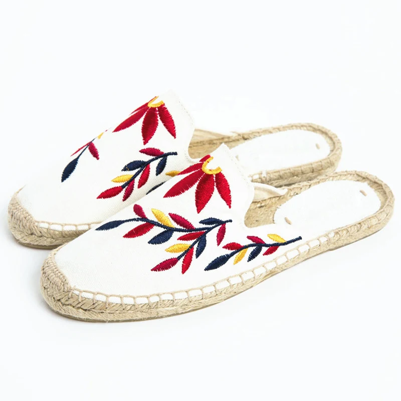 White Espadrilles HZXINLIVE/Новинка года; Эспадрильи с вышитыми листьями; женские парусиновые тапочки на плоской подошве; Летние повседневные пляжные сандалии для женщин; обувь на плоской подошве - Цвет: White Espadrilles