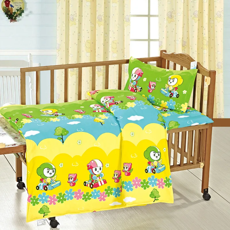 Комплект постельного белья из 3 предметов для малышей: пододеяльник + простыня