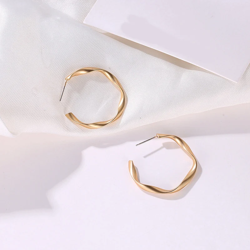 Matte Gold/Silver Color Small Open Twisted Hoop Earrings for Women Geometric Circle Hoops Minimalist Metal | Украшения и