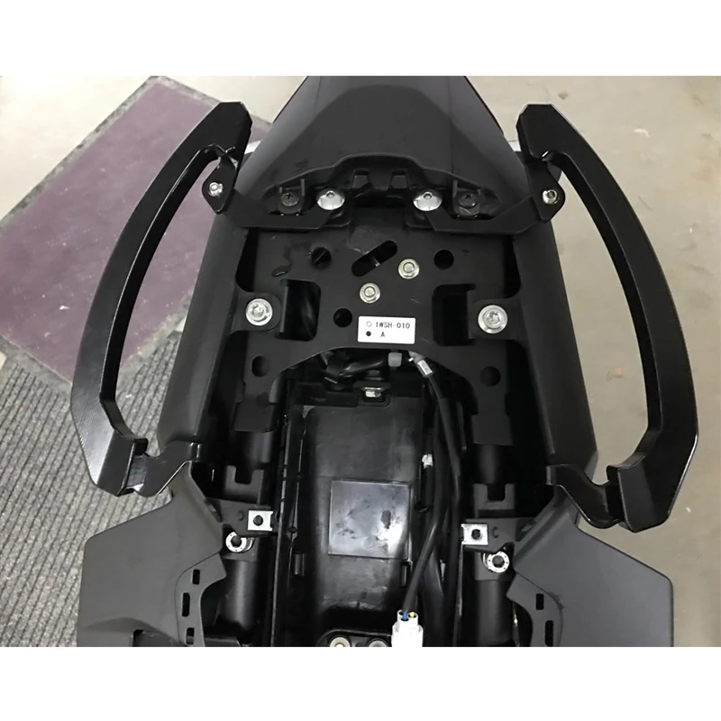 Ручной захват на заднее сиденье для Yamaha MT07 FZ07 MT FZ 07 2014 2015 2016 2017 с ЧПУ автомобилей 5 7