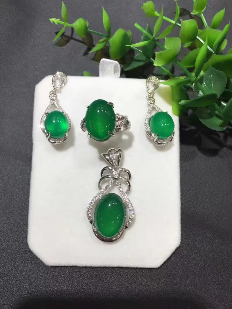 S925 серебро инкрустированные хризантемы куски костюм натуральный лед Хризантема