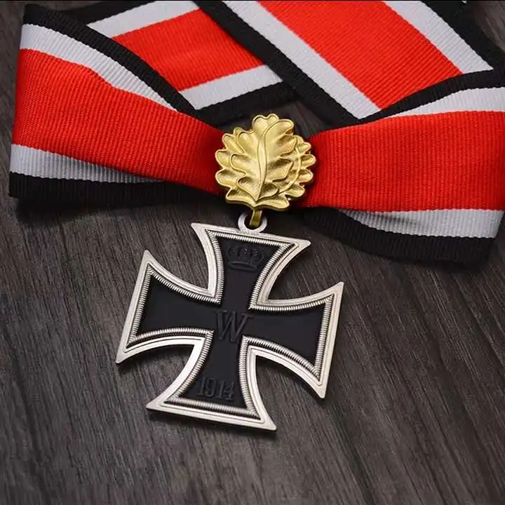 Сливовый WW2 WW1 немецкая медаль рыцарь крест Железный крест медали EK2 EK1 значок с дубовым листом и лентой - Цвет: Сливовый