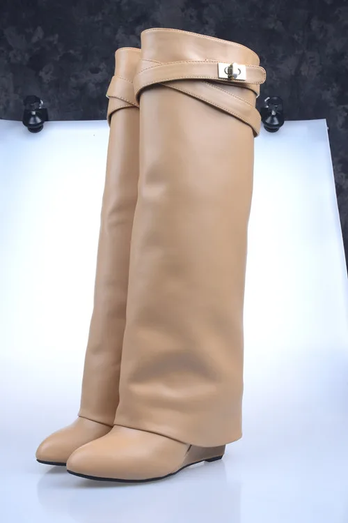 nude leather JAWAKYE/Сапоги до колена с металлическим замком в виде акулы; женские дизайнерские кожаные сапоги на танкетке с острым носком; женская обувь на высоком каблуке, увеличивающая рост - Цвет: nude leather
