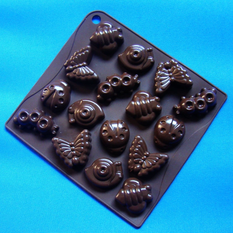 

Hot sale(1pc/lot) Silicone Chocolate Mold 16 insect Cake Mold Butterfly Biscuit Mold Small Animal Fondant Baking Tool
