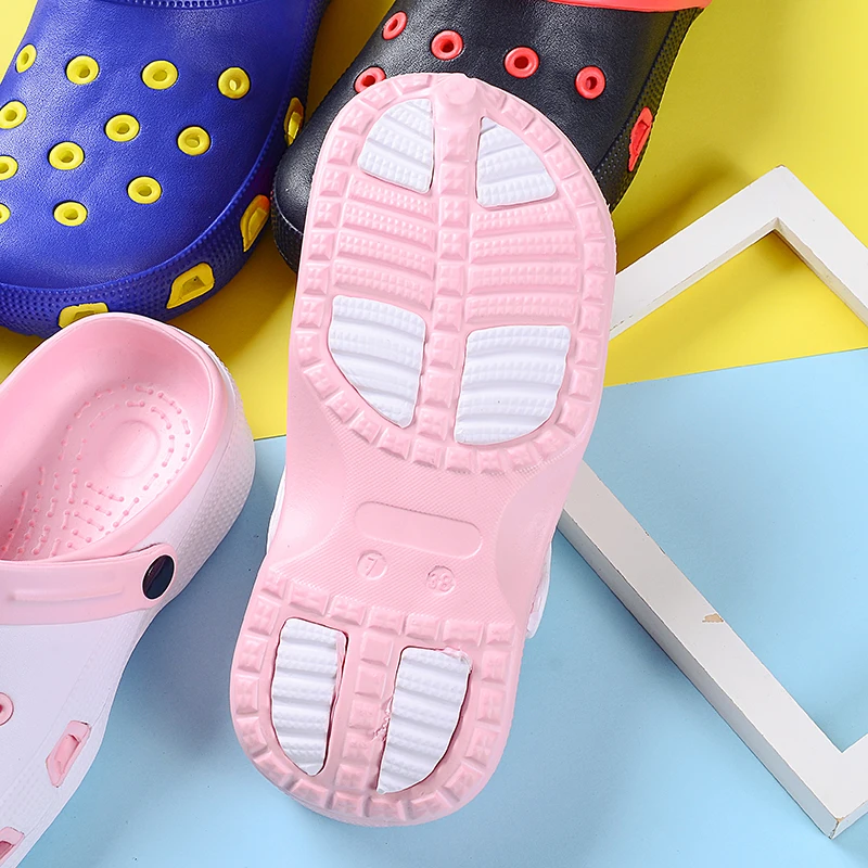 Женские нескользящие медицинские сандалии | Обувь