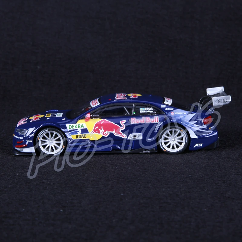 Новогодний подарок Модель гоночного сплава DTM 1/32 Коллекционная модель масштаб
