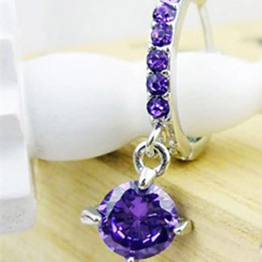 1 пара женских сережек из металлического сплава со стразами и цирконием