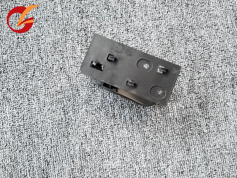 Используйте для SAIC MAXUS V80 передней двери внутренняя ручка черного цвета