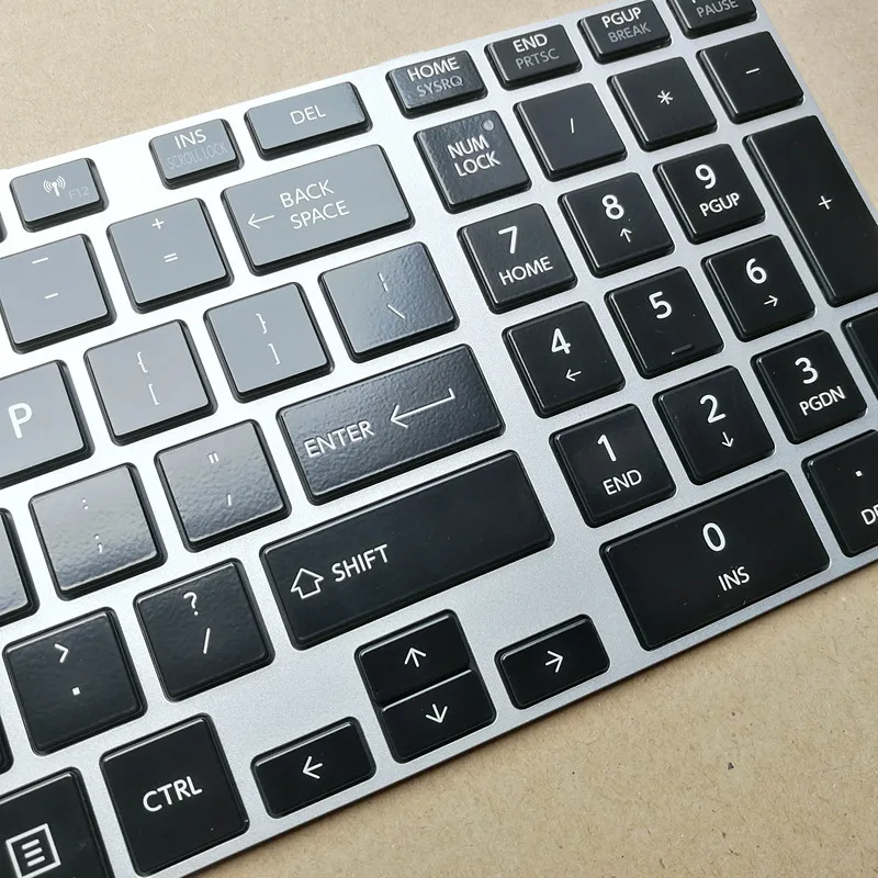 Клавиатура для ноутбука Toshiba L850 L855D L855 L850D P850 X870 | Компьютеры и офис