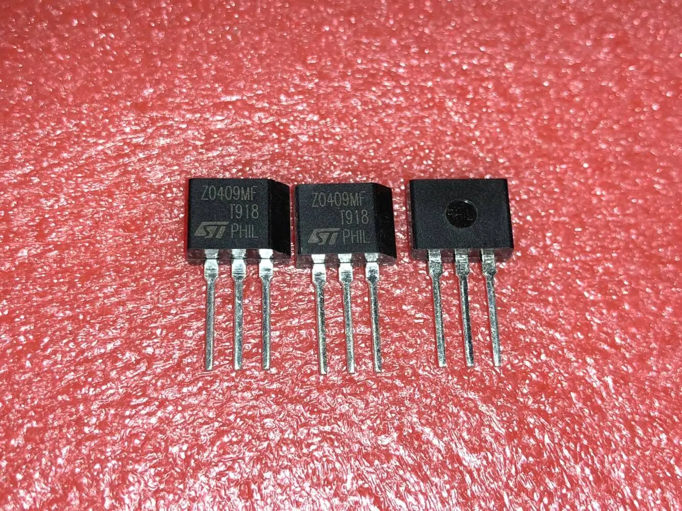 Z0409MF Z0409M TO 202 600 V/4A/0 2 W Двусторонняя SCR оригинальная точка|Запасные части| |