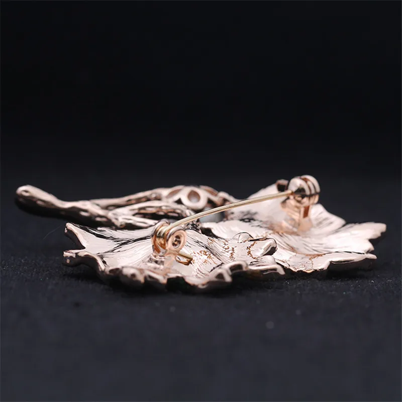 Новое поступление винтажная Женская Брошь Мода Кленовый лист имитация жемчуга