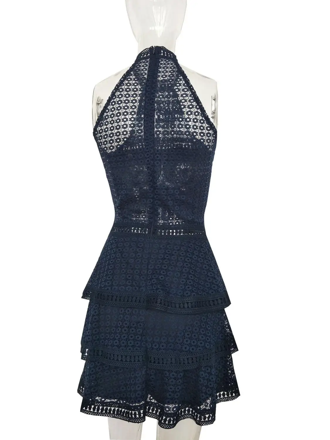 

Vintage Elegant Party Bodycon Dresses 2019 Sexy Halter Mini Summer Dresses Vestidos Lace Hollow Out Office Dress Women