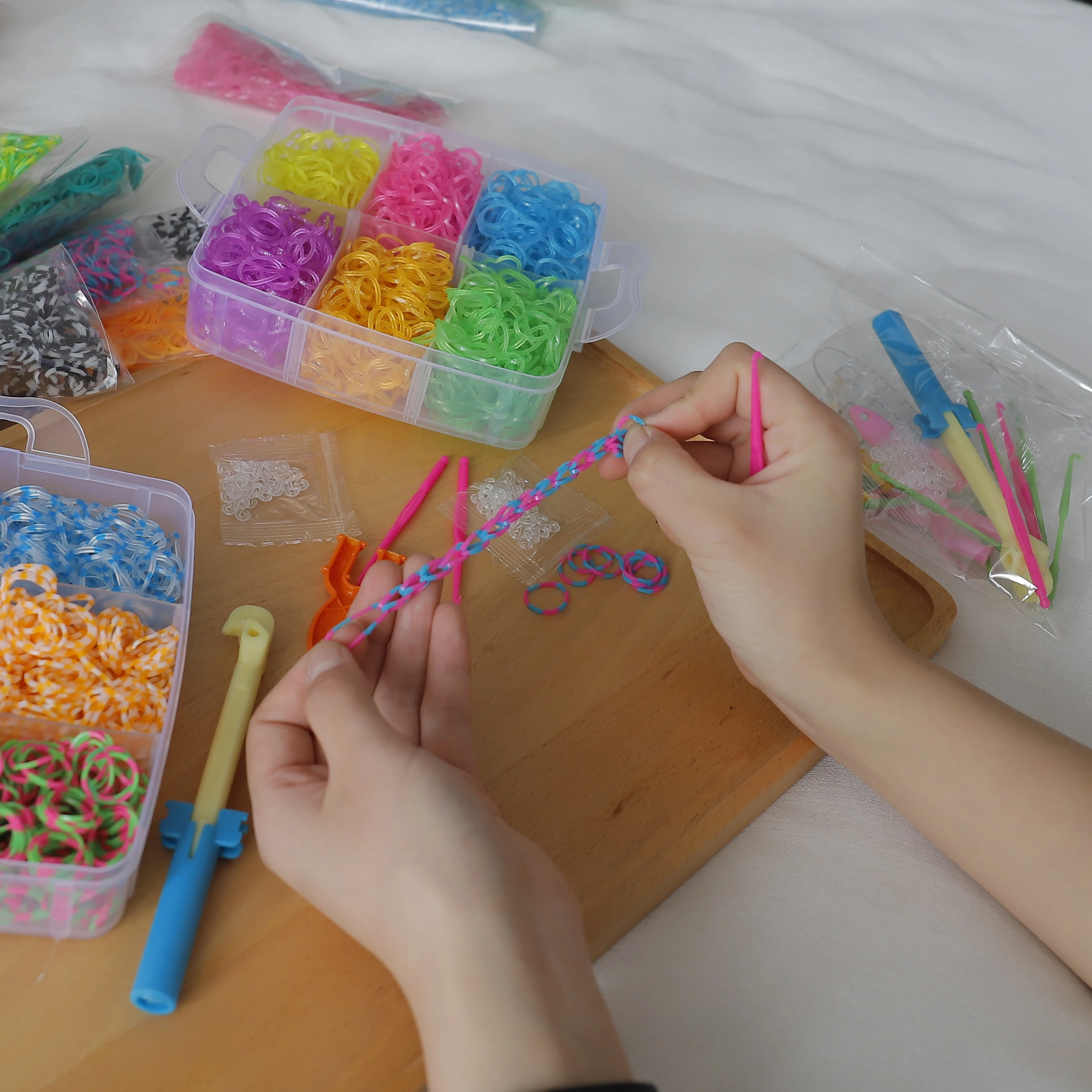 1800 шт. DIY игрушки резиновый ткацкий станок набор для детей DIY браслет силиконовые резиновые ленты эластичные радужные тканые ткацкие ленты игрушки детские товары