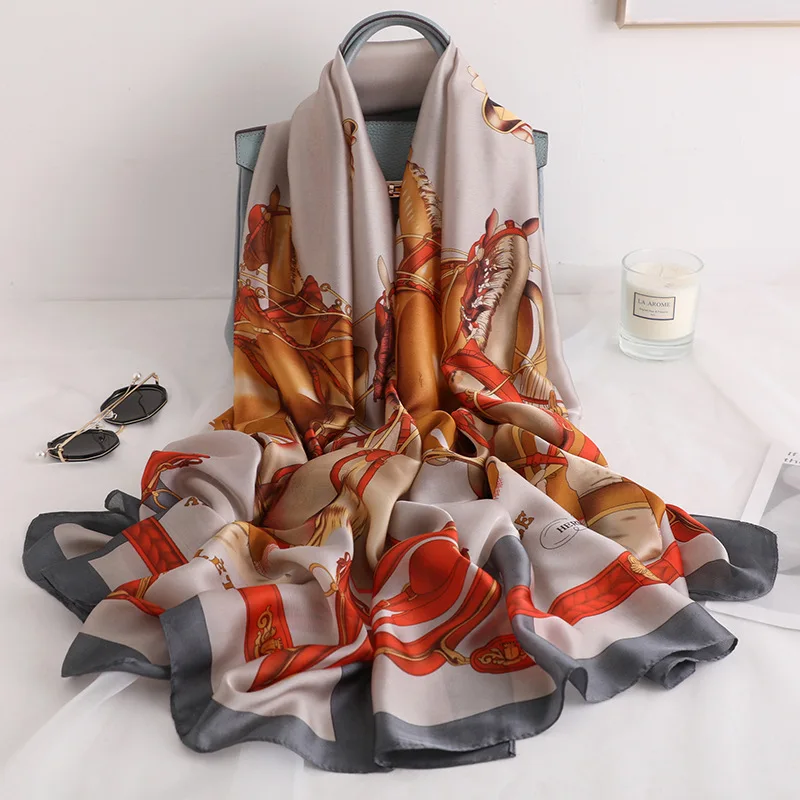 New Lady Silk Scarf Women Fashion Print Flower Scarf Beach Scarves Women Silk Shawls Retro Wraps and Scarves Hijabs