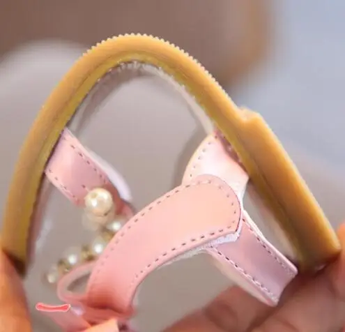 Летняя модель Детские сандалии для девочек Красивая обувь с бантом и стразами на