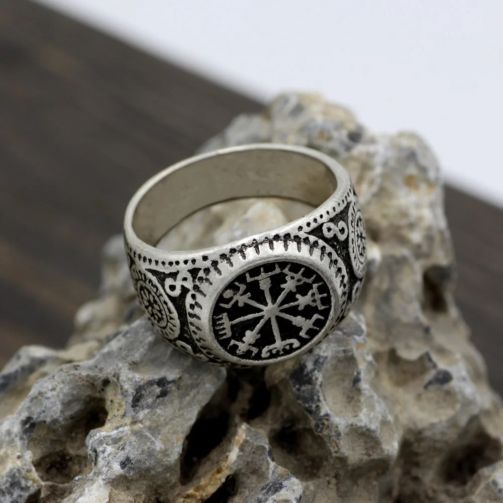 Youe shone мужской скандинавский языческий трискелет руля Awe Aegishjalmur futark Viking Magic Stave Runic