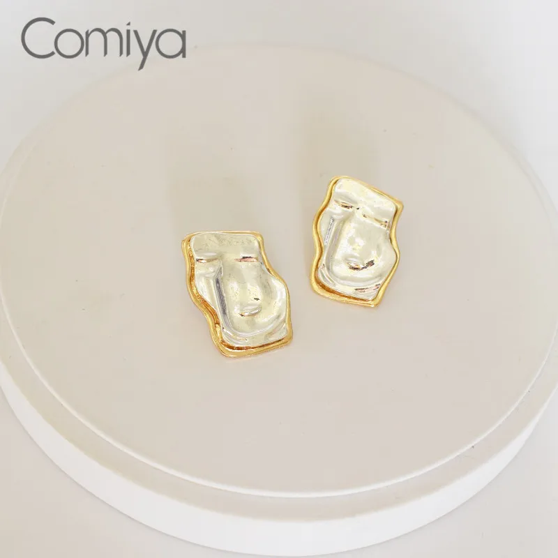 Comiya серьги гвоздики золотого и серебряного цвета цинковый сплав Квадратные