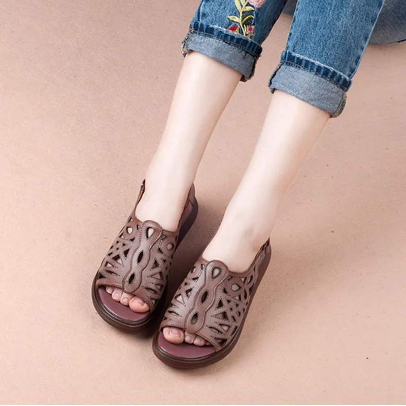 Женские сандалии из натуральной кожи летние на платформе черные/коричневые