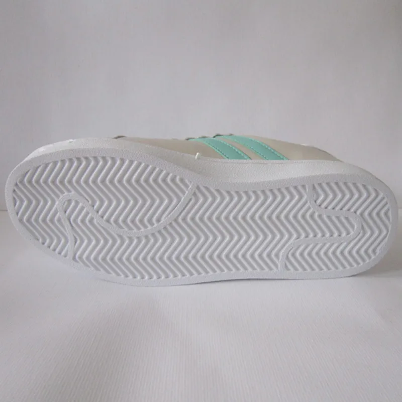 2018 модная повседневная женская дышащая обувь на плоской подошве платформе hello kitty