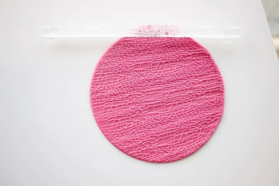 Прозрачный ролик для тиснения помадки Шпилька с эффектом крокодиловой кожи