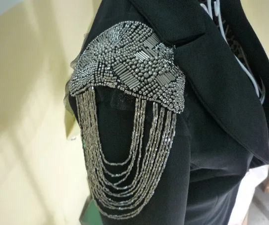 

ZY DIY подарок! 2 шт./пара, винтажный бренд, панк, крутая кисточка, Gunblack, бисерный значок ручной работы, значок из бисера