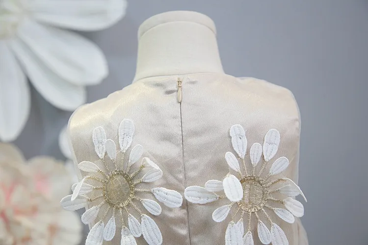Children's clothing 2019 spring new girls small fresh three-dimensional flower crochet lace stitching princess vest dress | Детская