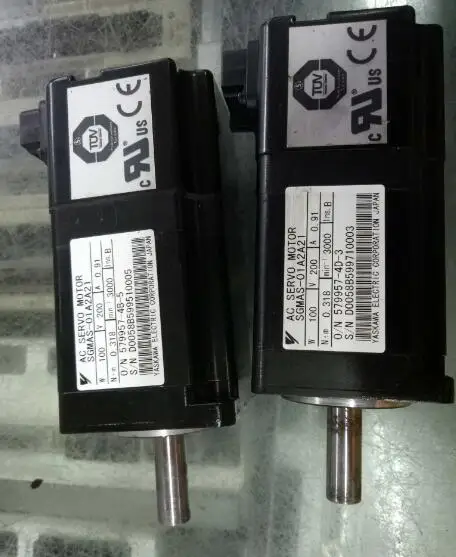 

Servo motor SGMAS-01A2A21 100w , Used one , 90% appearance new , 3 months warranty , fastly shipping