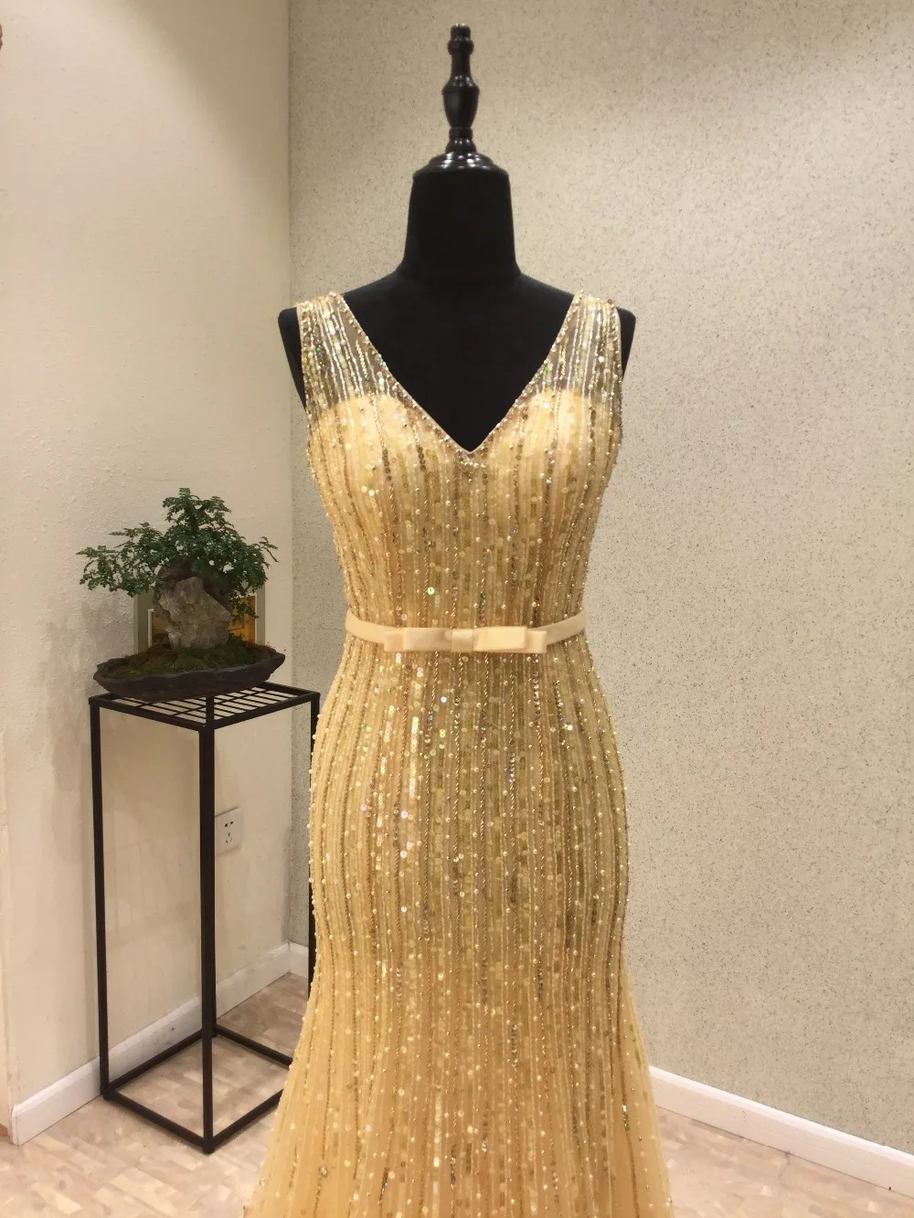 abendkleider New Luxury Long Prom Dresses 2020 V-Neck Cap Sleeve Floor Length Beading Tulle Mermaid Evening Dress Vestido longo