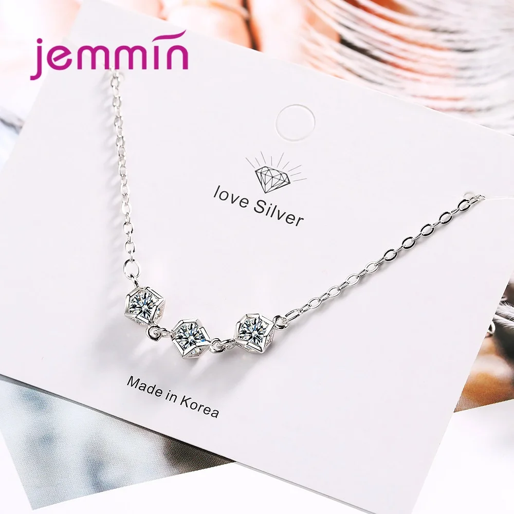 Блестящий квадратный инкрустированный фианитами браслет для женщин Модный