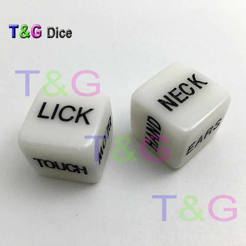 2pc/Lot High Quality 16mm Fun Glow in the dark Dice Night Lignht Darinking dice|glow dice|dice glowglow |