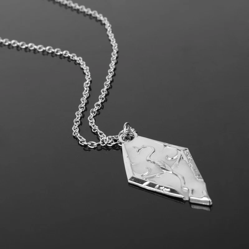 dongsheng Newest Luminous Dragon Pendant Necklace The Elder Scrolls V Skyrim Bijouterie Men Cosplay Gift Accessories -30 | Украшения и